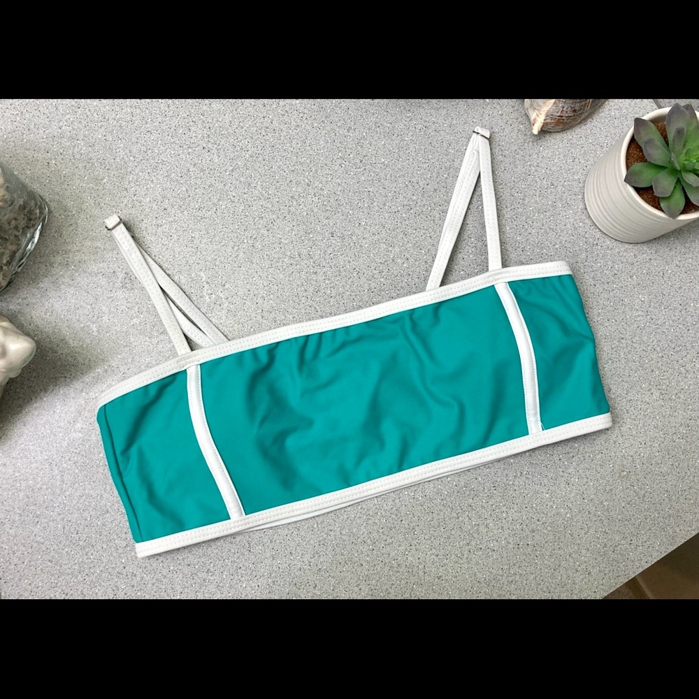 Bandeaus Strapped Bikini Top